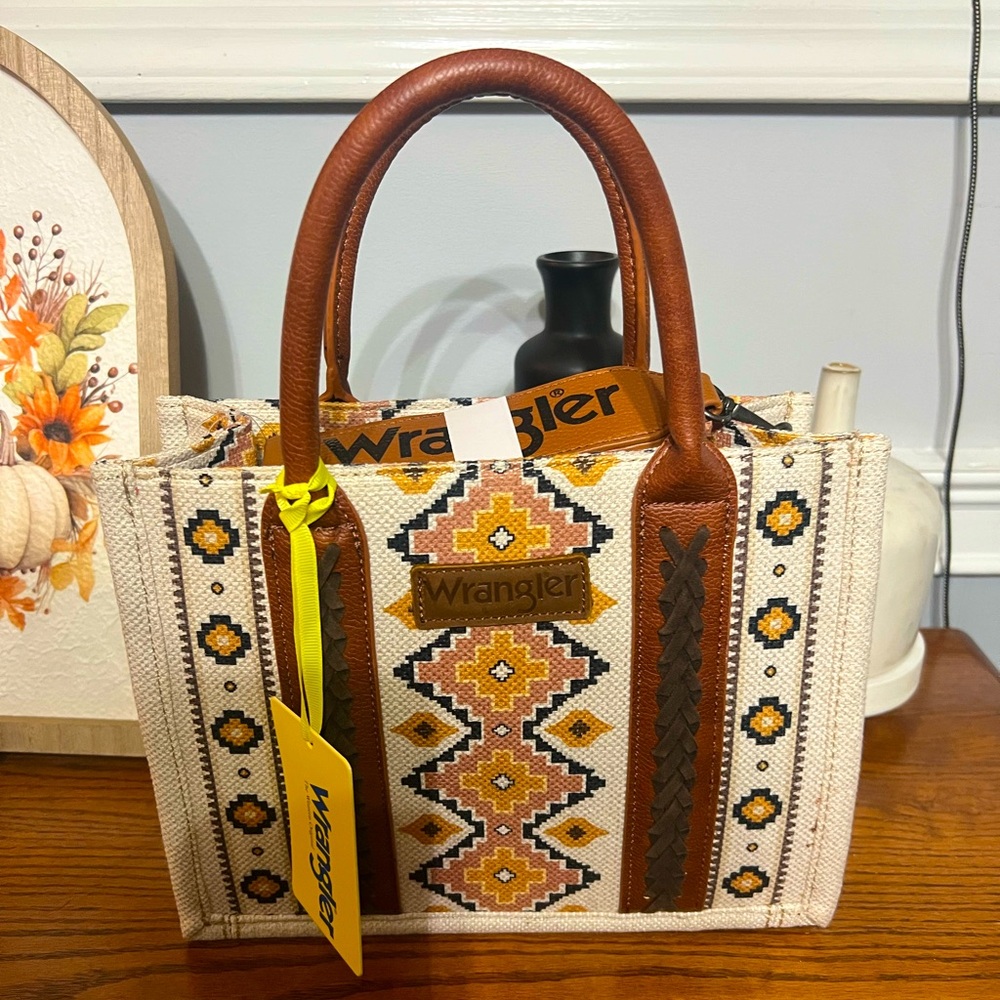 Wrangler Tan and Brown Geometric  Aztec Style Tote NWT